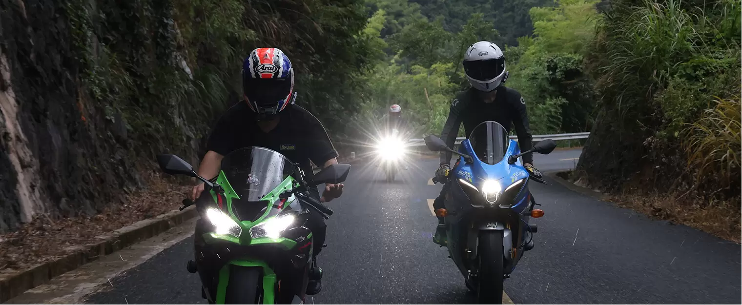 A OHMIEX lan&ccedil;a fones de ouvido Bluetooth para capacete inteligente D9: inaugurando uma nova era de comunica&ccedil;&atilde;o acess&iacute;vel para ciclistas com configura&ccedil;&atilde;o profissional