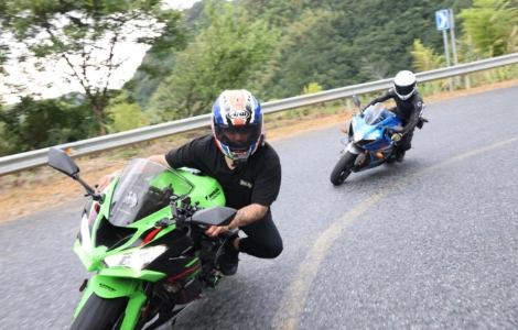 Como os acess&oacute;rios Bluetooth leves para capacetes est&atilde;o transformando o varejo de motocicletas no Reino Unido: uma an&aacute;lise aprofundada da oportunidade do OHMIEX D9